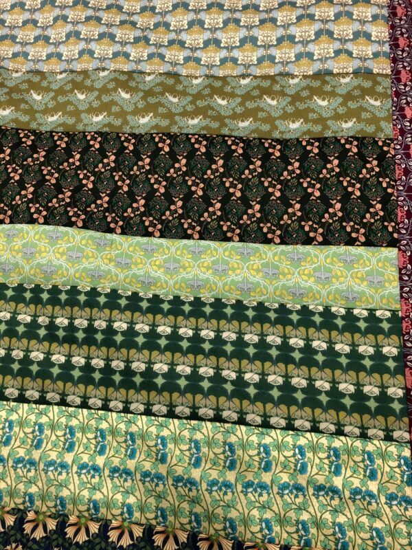 Make your own Arts & Crafts Quilt - Image 4
